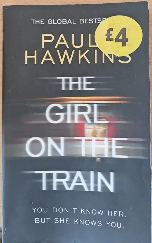 The girl on the train (215) - Книга