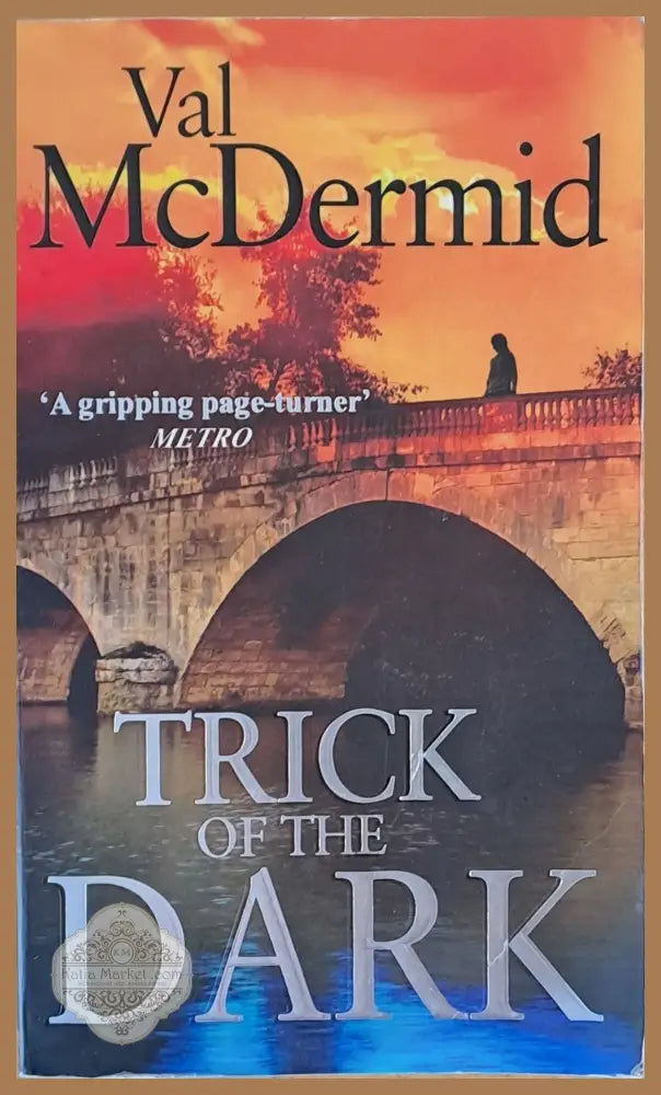 Trick of the Dark - Val McDermid - Книги