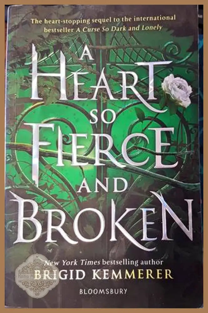A Heart so Fierce and Broken - Brigid Kemmerer - Книги