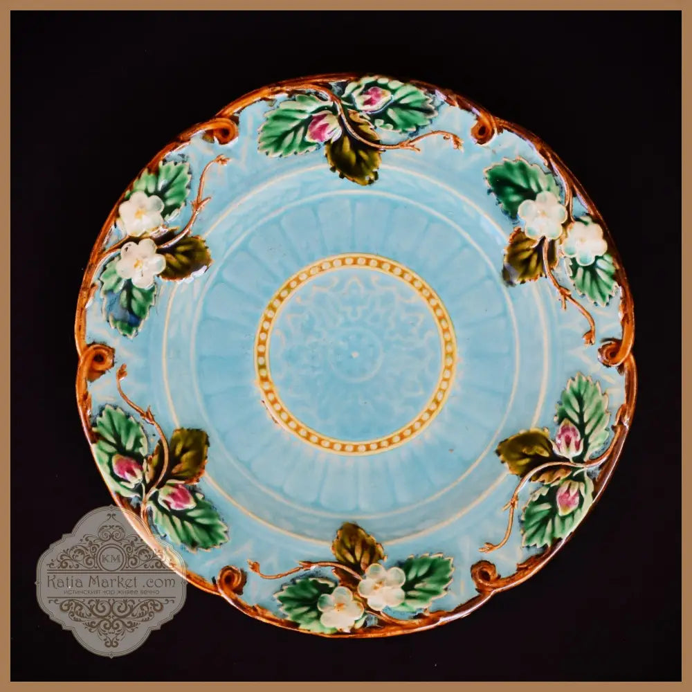 Антична Art Nouveau чиния - майолика. Sarreguemines. - antique