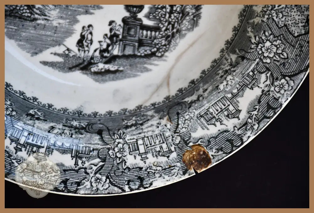 Антична чиния - R.Cochran Glasgow Scotland pottery - antique