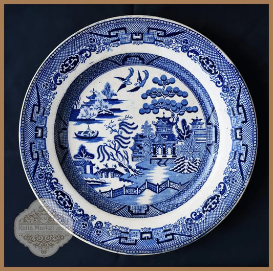 Антична викторианска чиния ’Blue Willow’ - antique