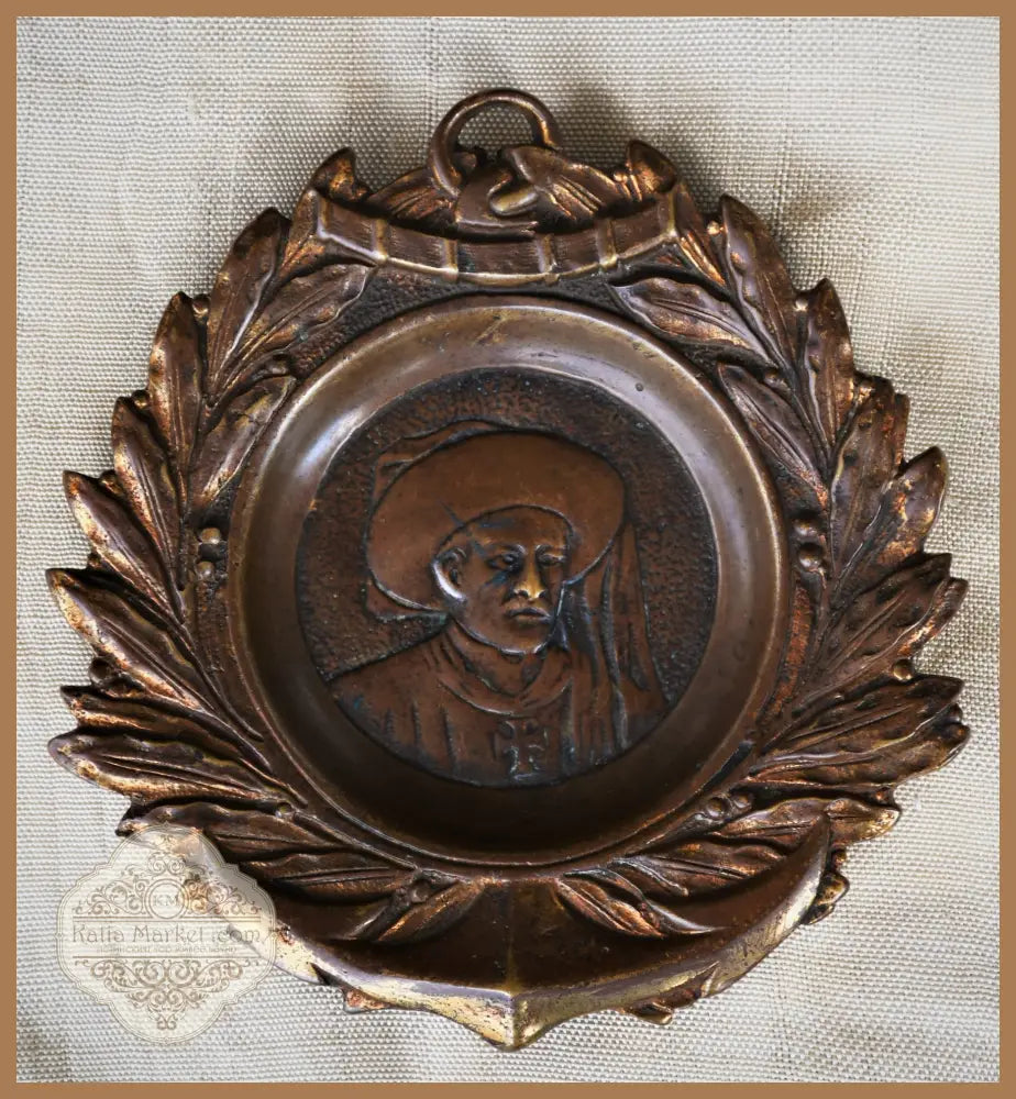 Барелеф - принц Енрике Мореплавателя - бронз - antique