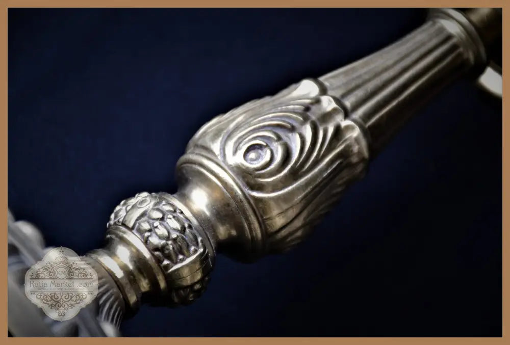 Бронзов свещник - Франция - antique