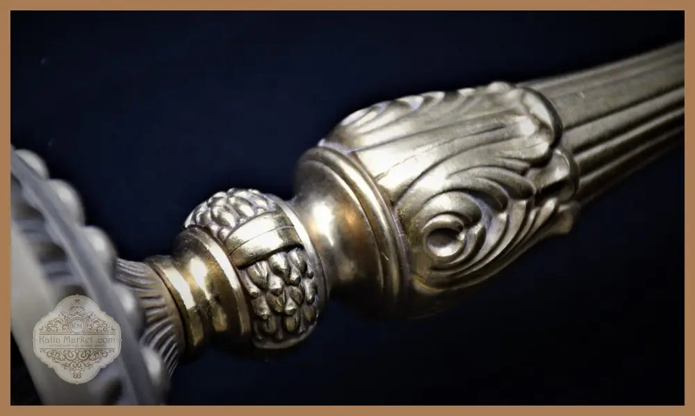 Бронзов свещник - Франция - antique