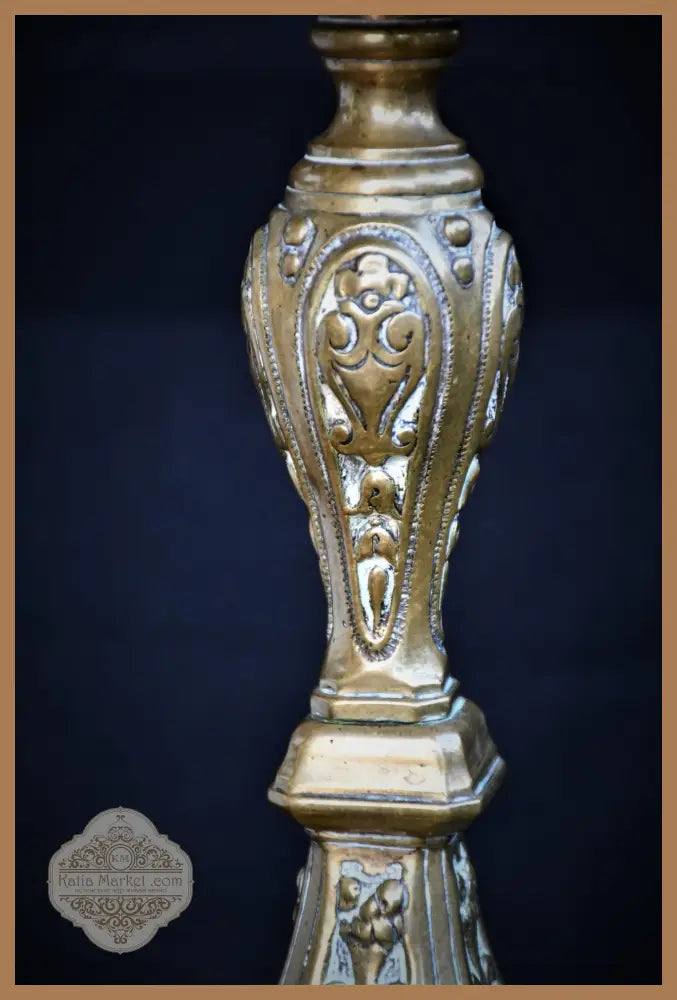 Бронзов свещник - Италия - antique