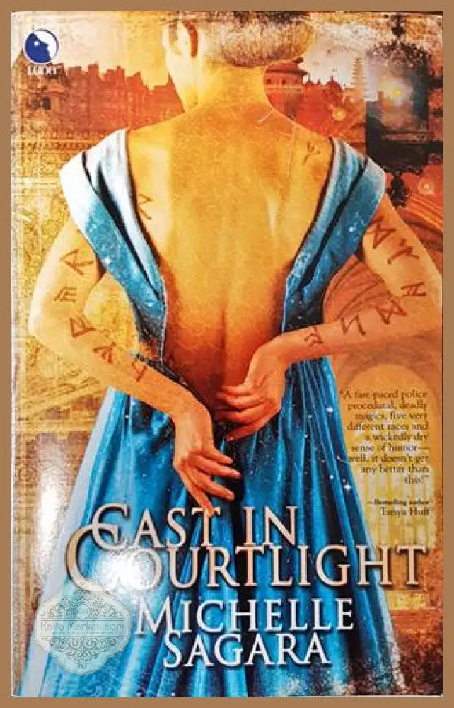 Cast in Courthlight - Michelle Sagara - Книги