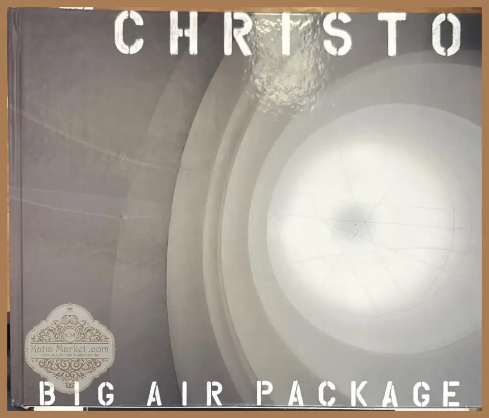 Christo. Big air package (531) - Книга