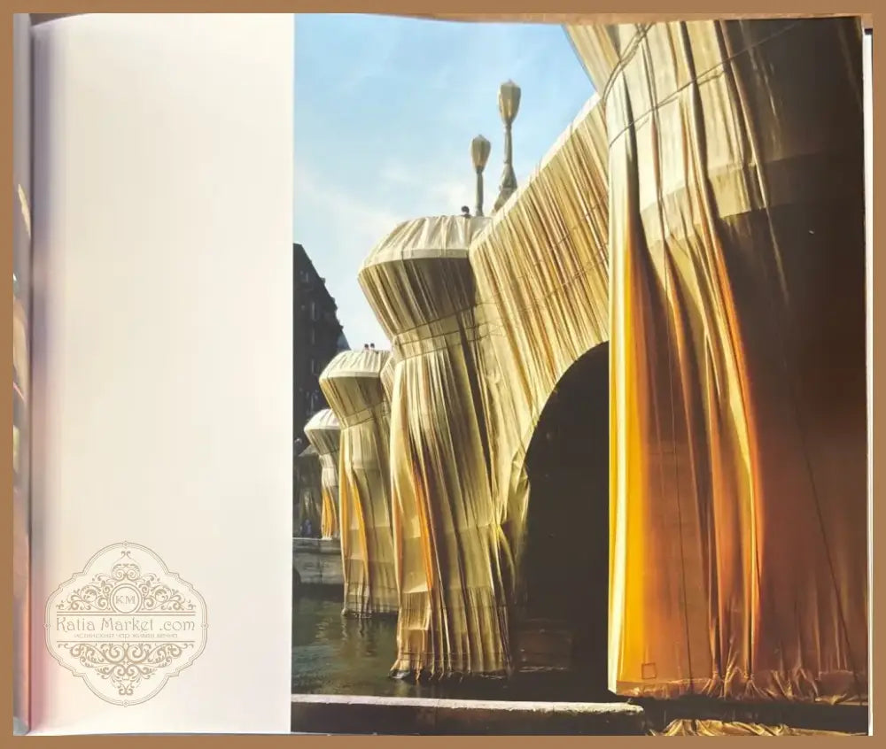 Christo. Big air package (531) - Книга