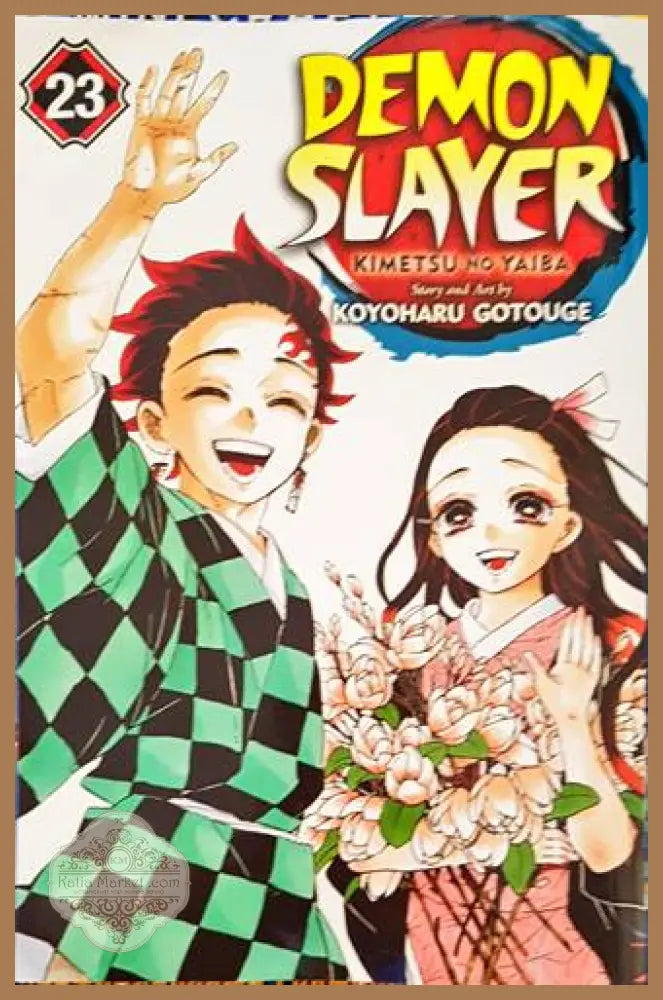 Demon Slayer: Kimetsu no Yaiba - Koyoharu Gotouge (меки корици) - Книга