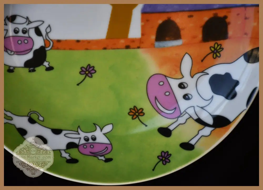Детска чиния ’Dancing Cow’ произведена от ’Ritzenhoff & Breker’ - antique