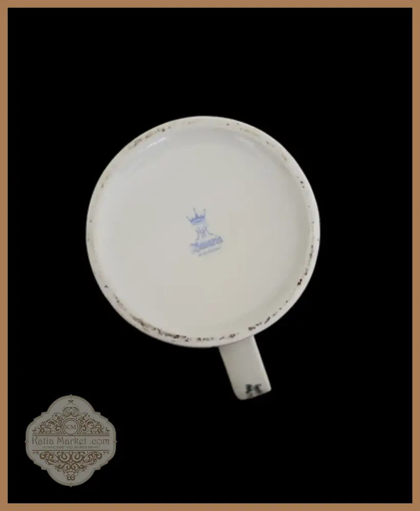 Халба с капак,вместимост 0,5L (458)