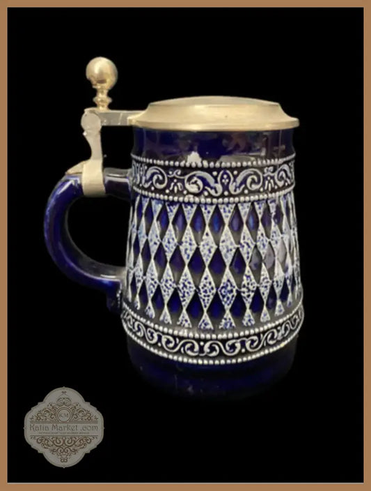 Халба с капак,вместимост 0,5L (508)
