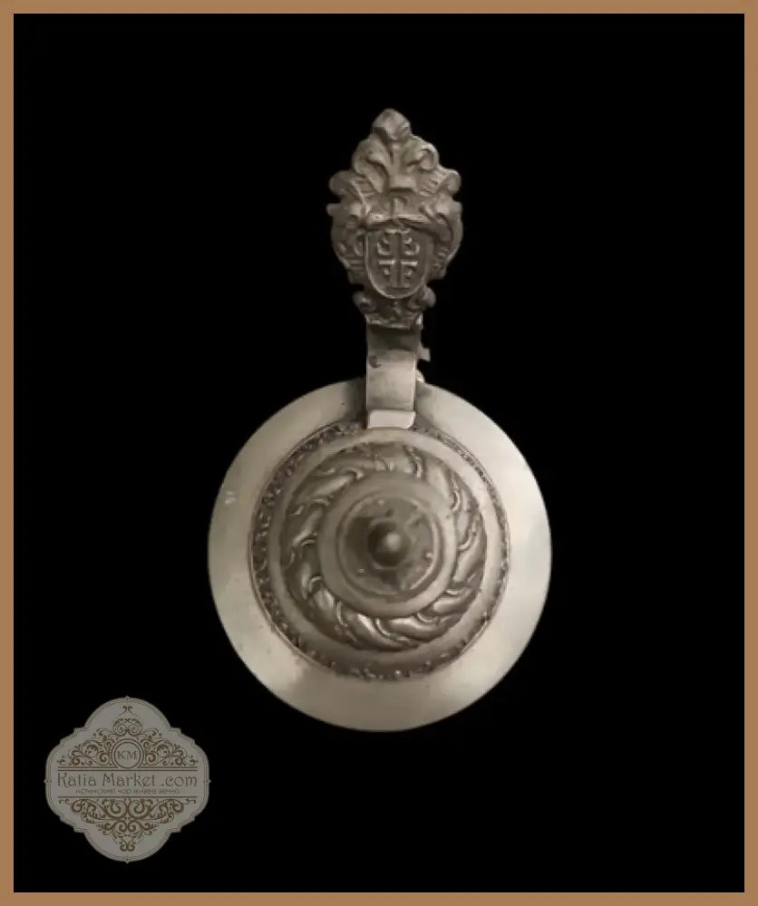 Халба с капак,вместимост 0,5L (495)