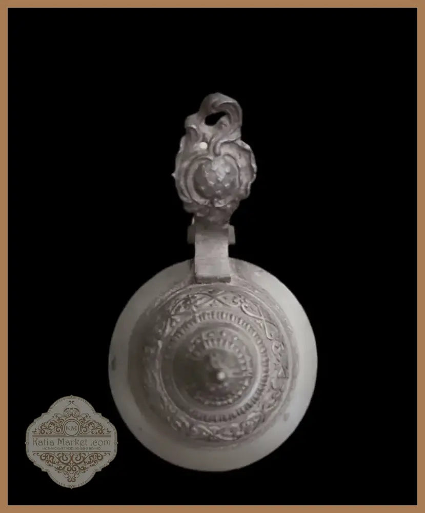 Халба с капак,вместимост 0,5L (497)
