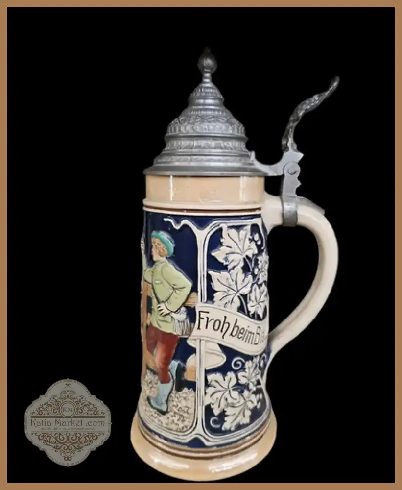 Халба с капак,вместимост 0,5L (497)