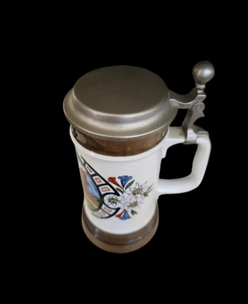 Халба с капак,вместимост 0,5L (459)