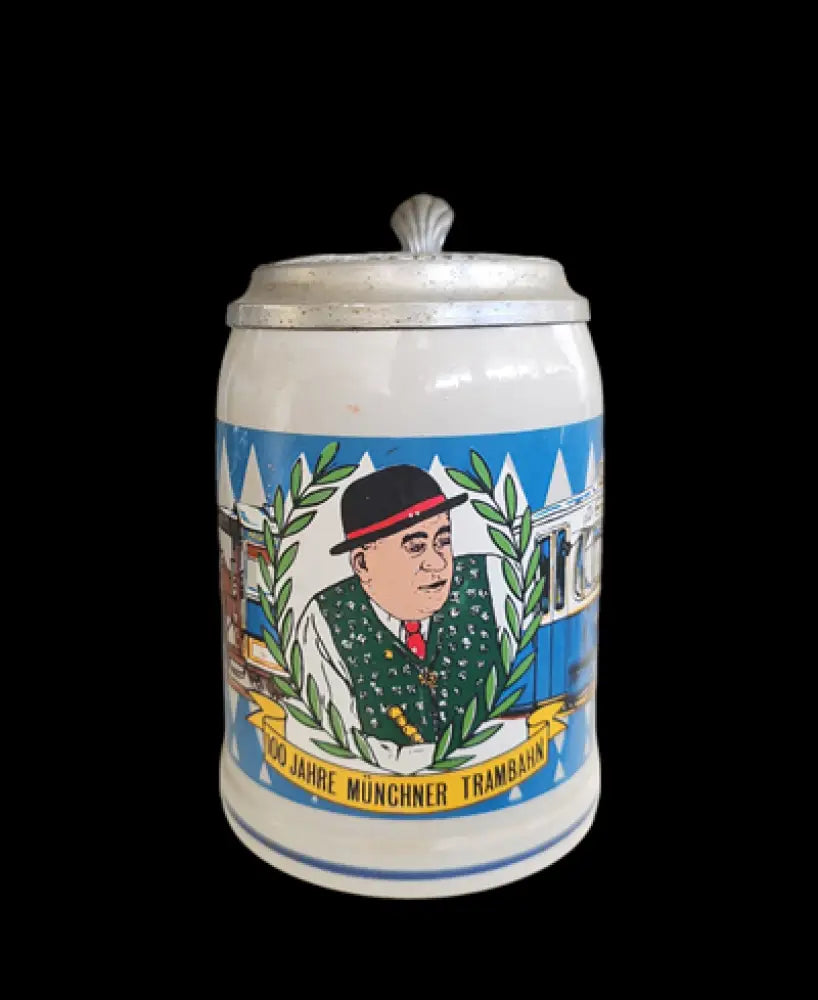 Халба с капак,вместимост 0,5L (462)