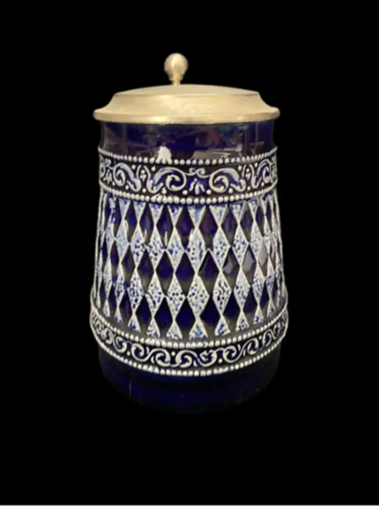 Халба с капак,вместимост 0,5L (508)
