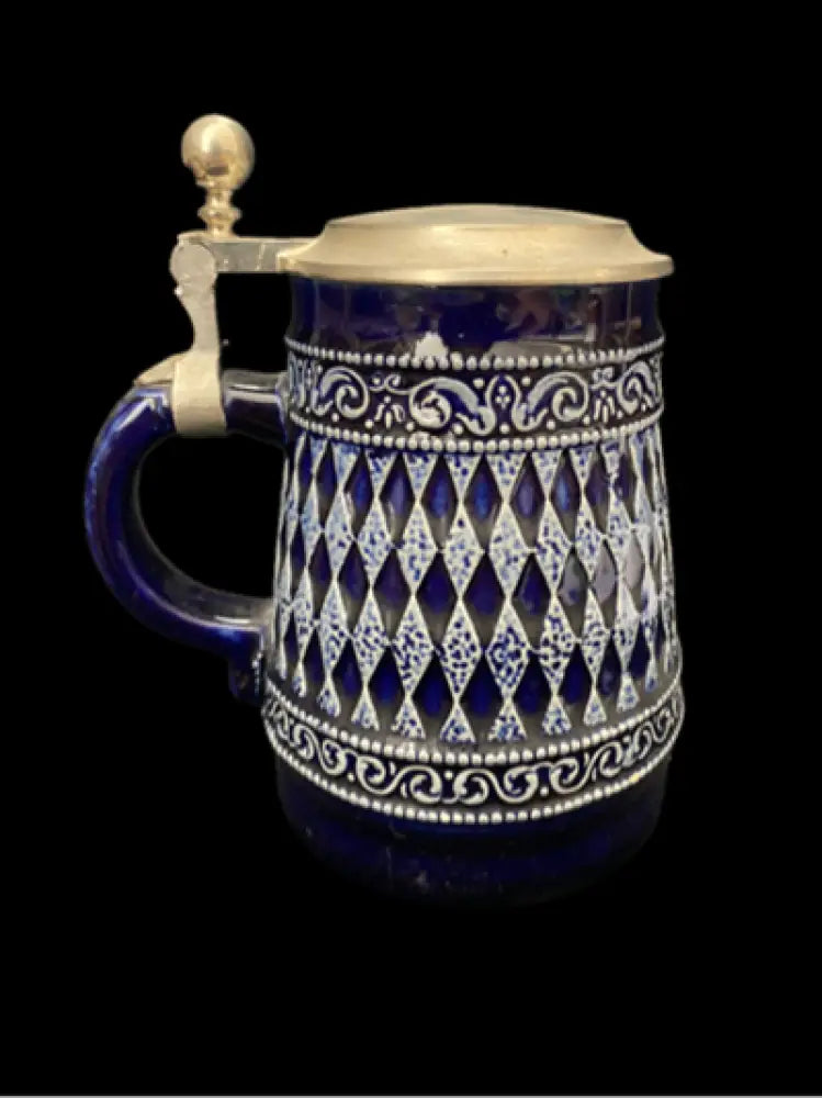Халба с капак,вместимост 0,5L (508)