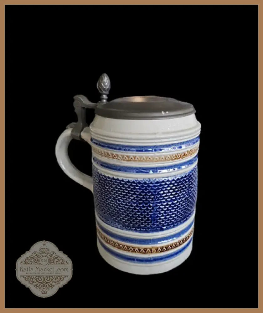 Халба с капак,вместимост 0,5L (469)