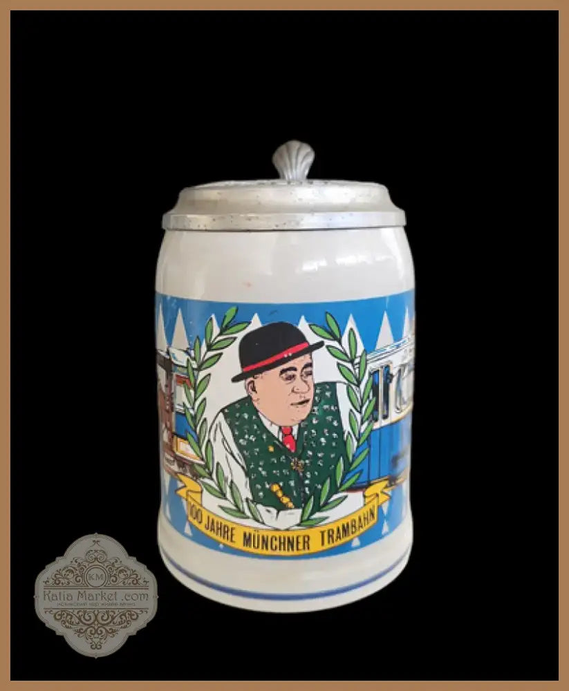 Халба с капак,вместимост 0,5L (462)