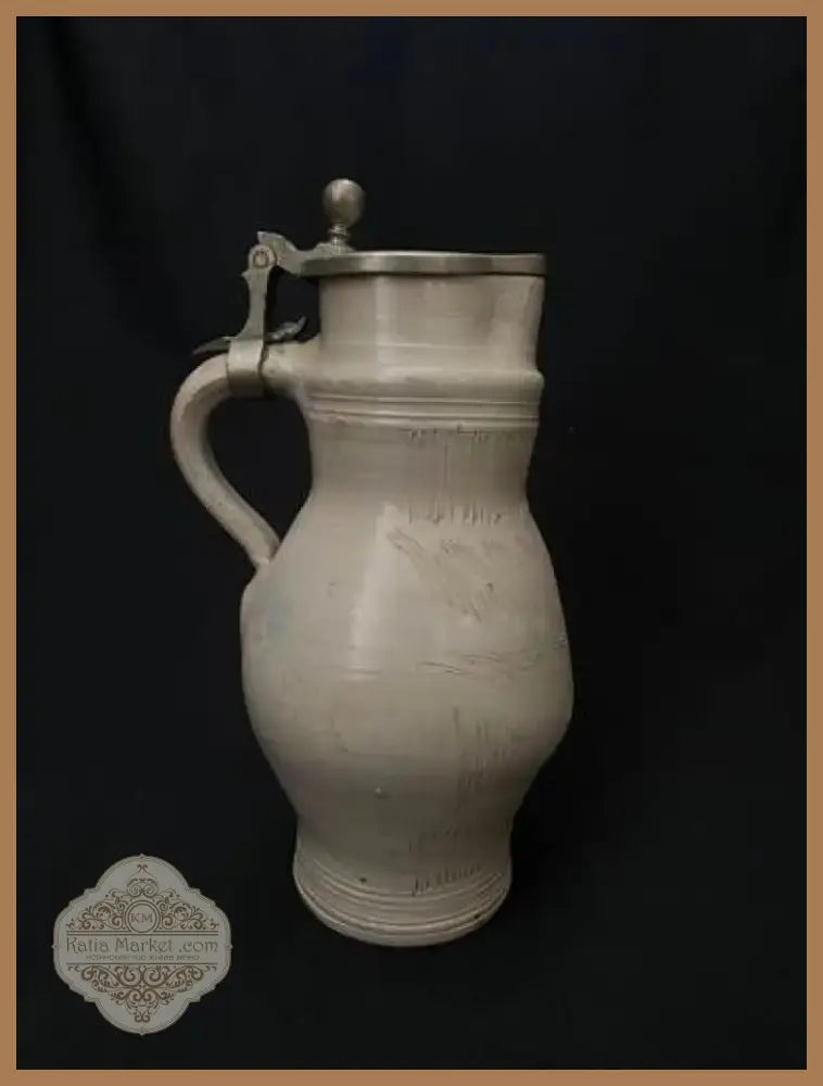 Халба с капак,вместимост 1L (515)