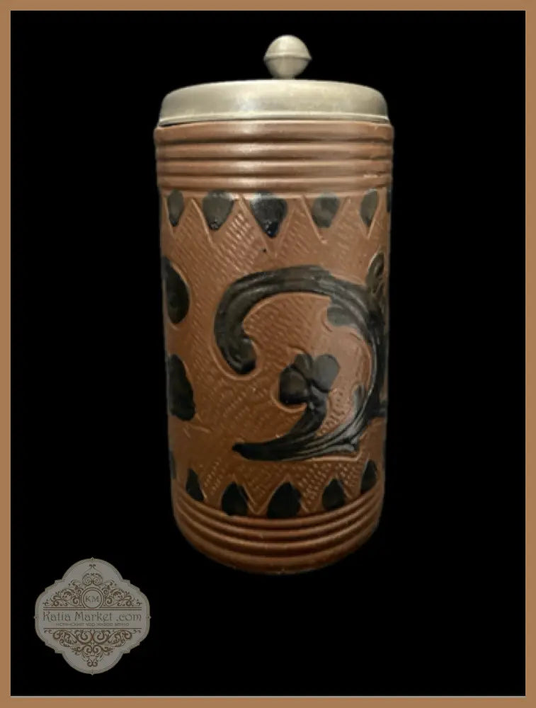 Халба с капак,вместимост 1L - antique