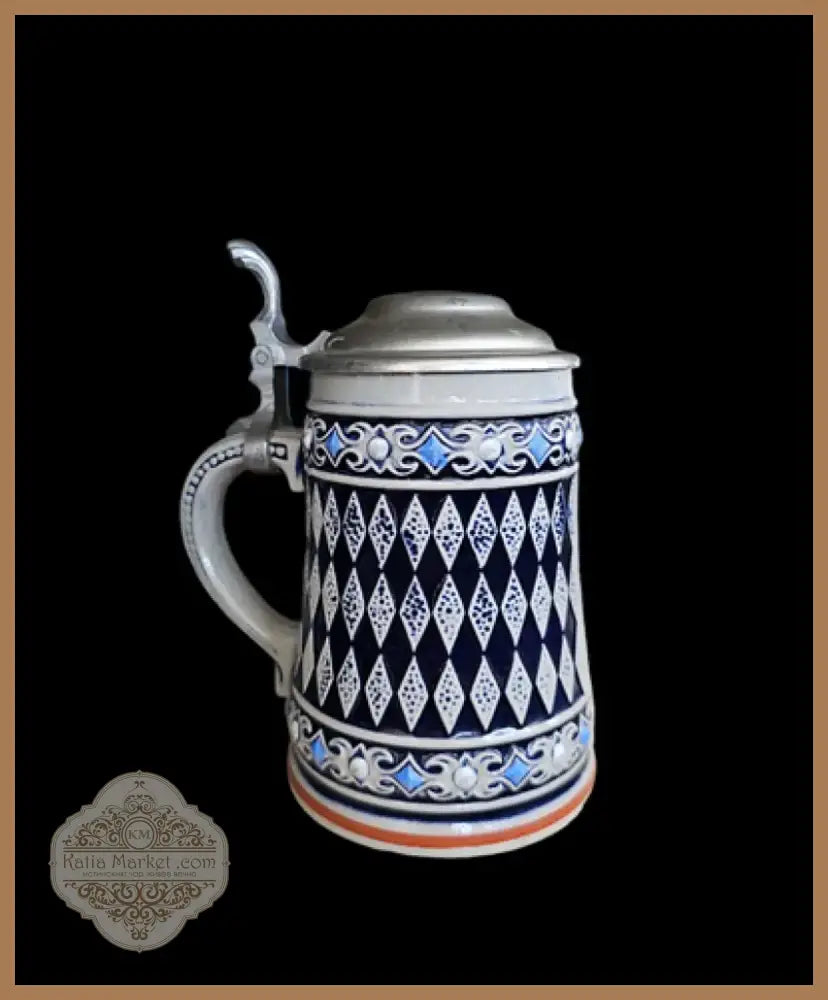 Халба с капак,вместимост 250mL (478)