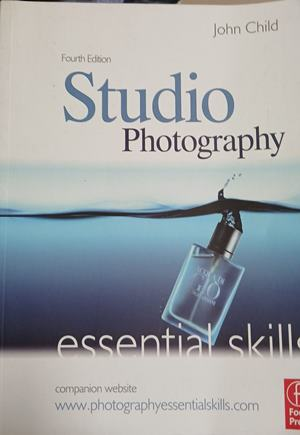 Studio Photography: Essential Skills – John Child, корица