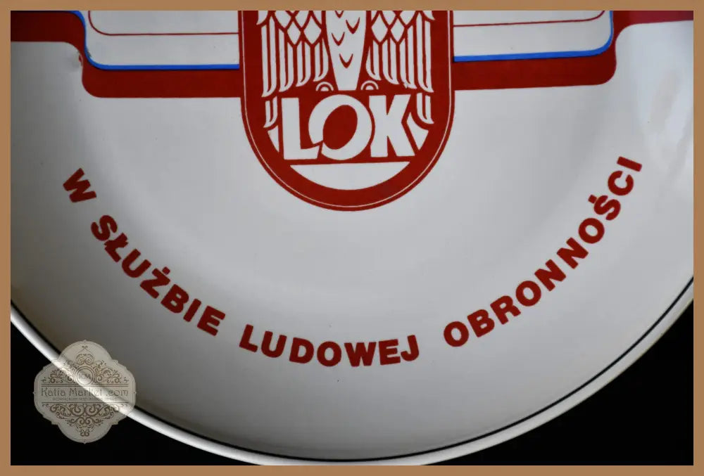 Историческа чиния на Liga Obrony Kraju - antique