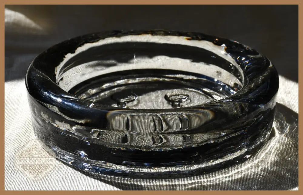 Купа/медалион от Erik Höglund (1932-98) за Kosta Boda - antique