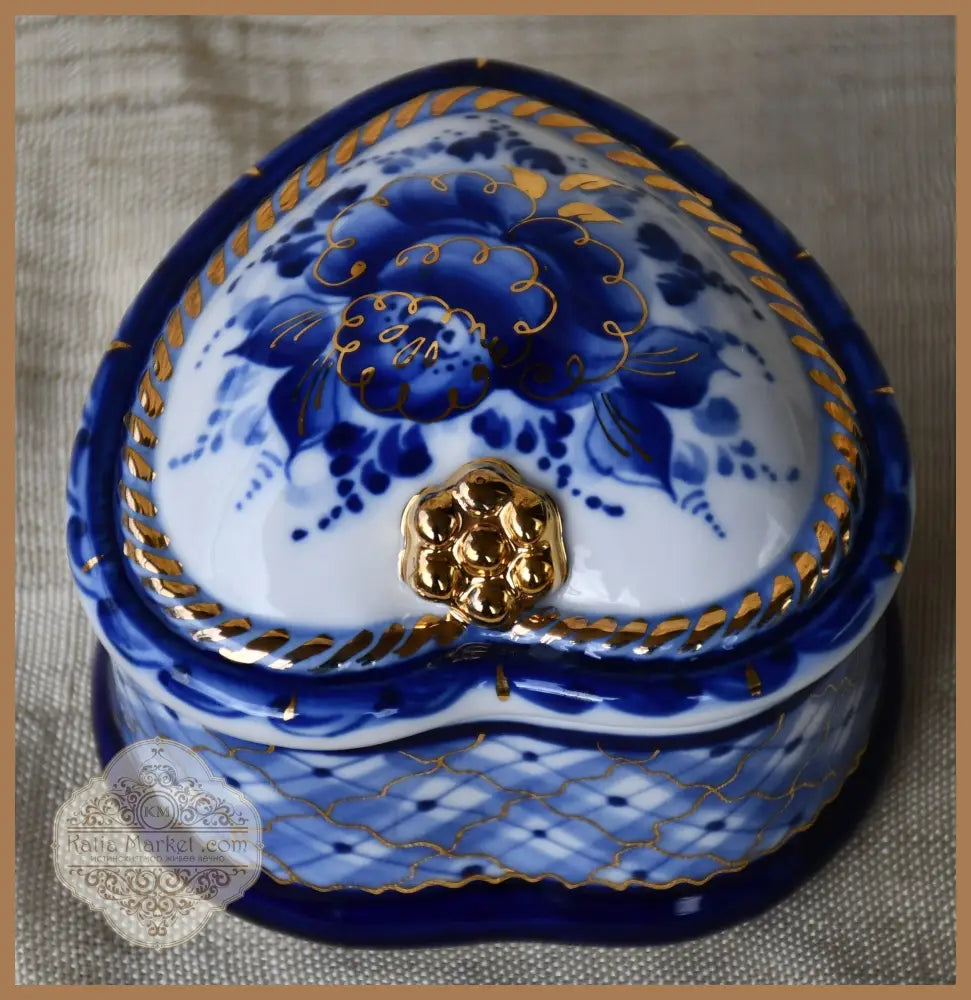 Кутия за бижута с форма на сърце от Гжел Русия - antique