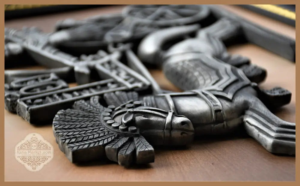 Метален релеф ’Рамзес II в бойна колесница’ - antique
