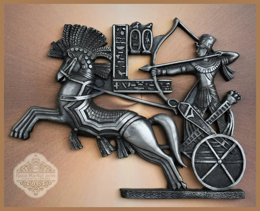 Метален релеф ’Рамзес II в бойна колесница’ - antique