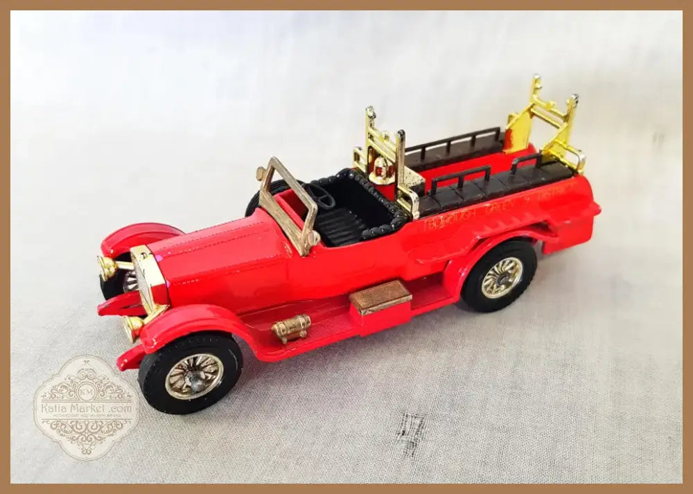 Метална количка Matchbox (35)