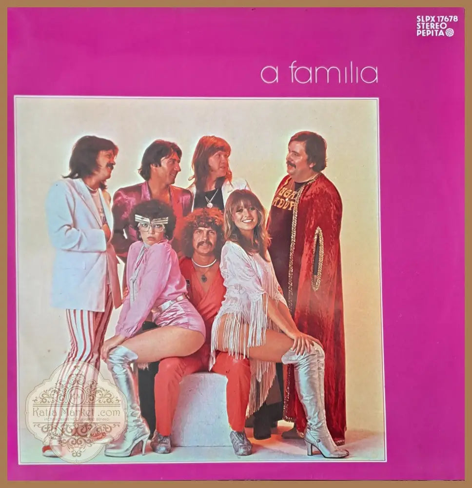 Neoton Familia - antique