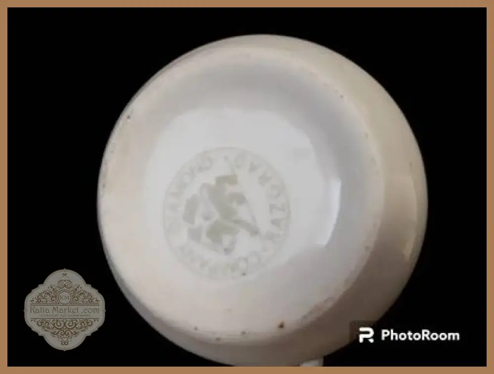 Порцеланов сервиз (445)