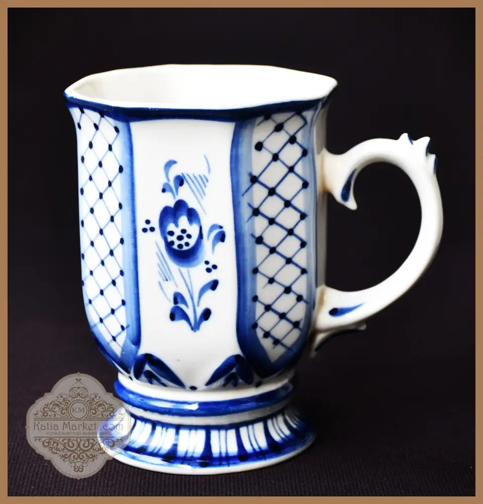 Порцеланова чаша за чай на Гжел - antique