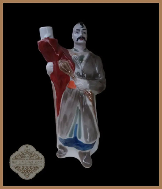 Порцеланова статуетка (154)