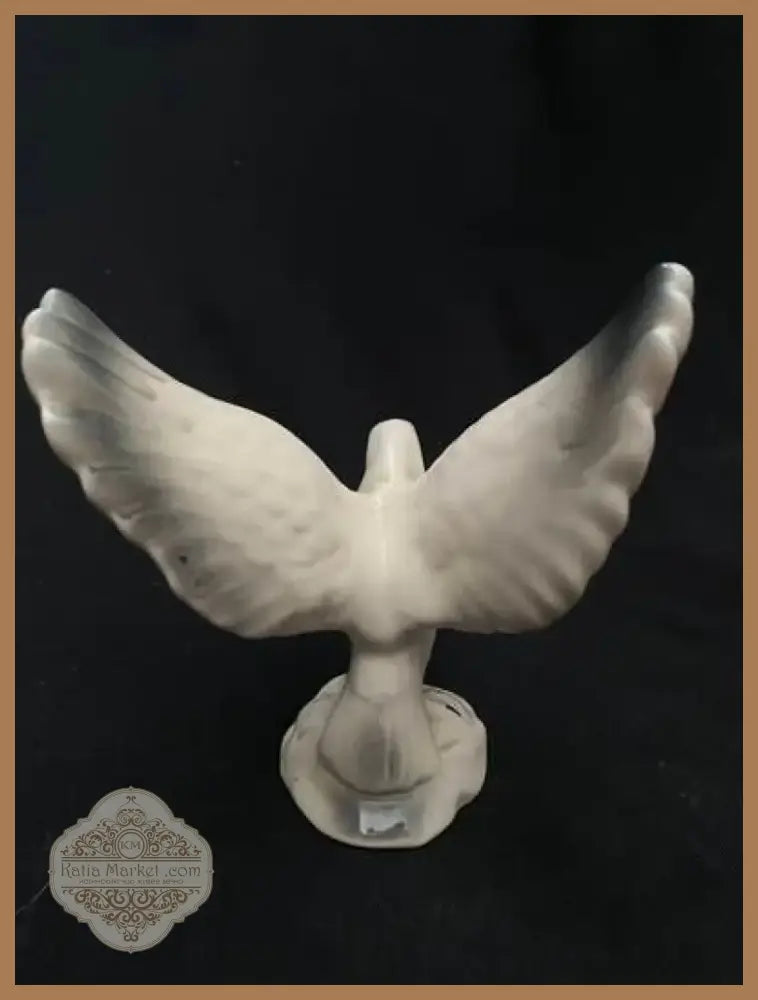 Порцеланова статуетка (265)