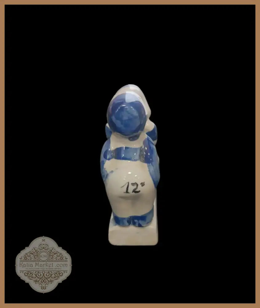 Порцеланова статуетка (118)