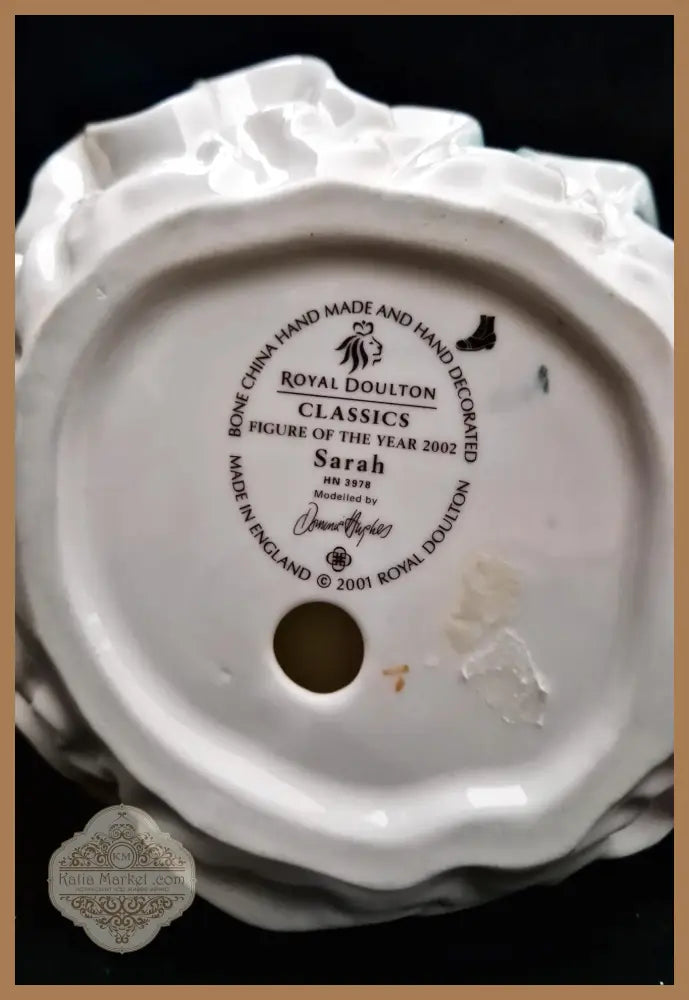 Порцеланова статуетка Royal Doulton - Sarah - antique