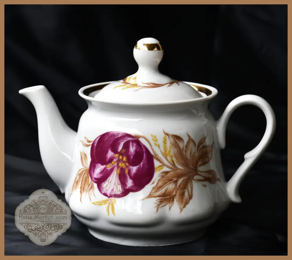 Съветски порцеланов чайник - antique