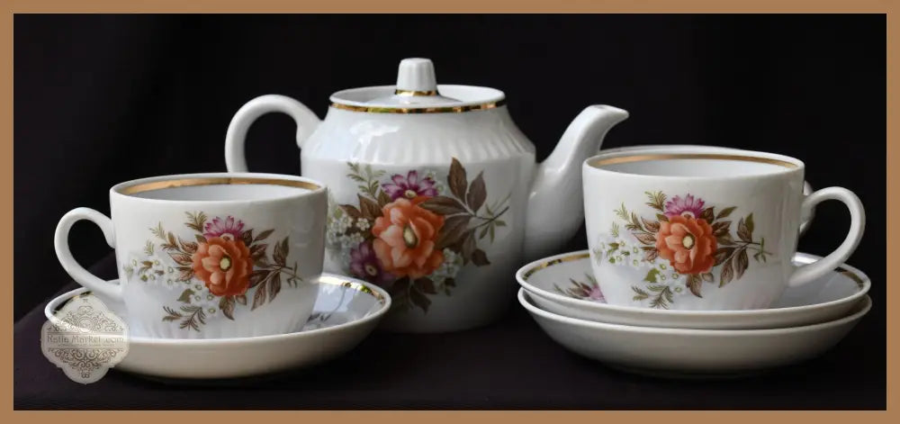 Съветски винтидж сервиз за чай - ’Dmitrovsky porcelain - Verbilki’ - antique