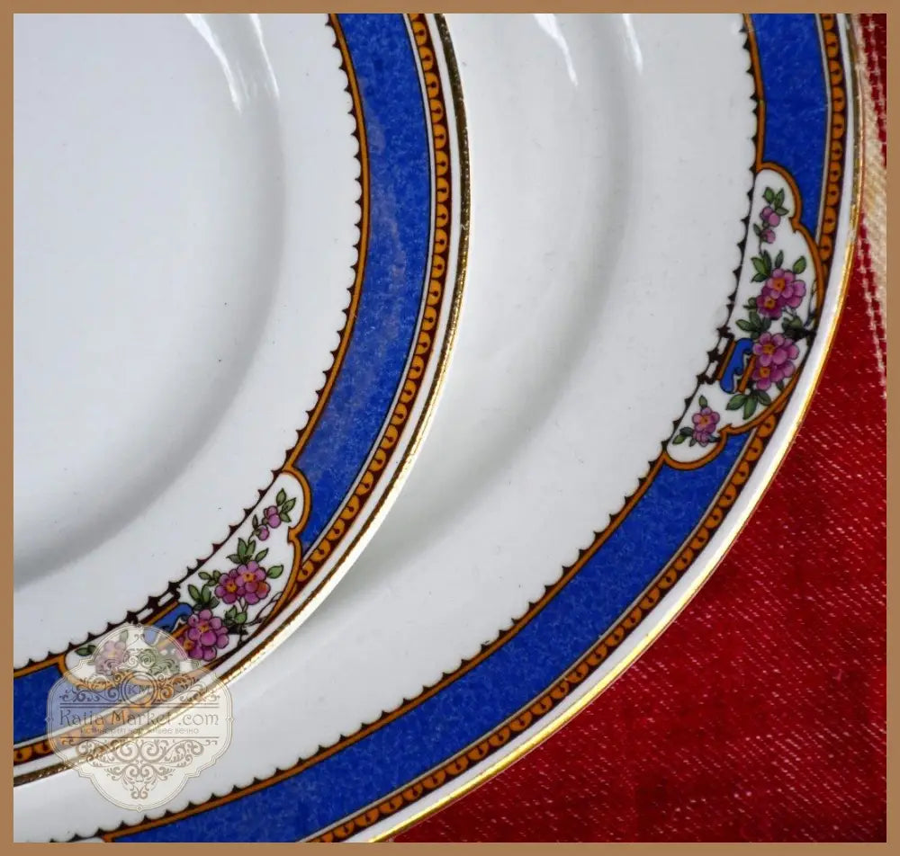 Сервиз на Imperial Porcelain Wedgwood - antique
