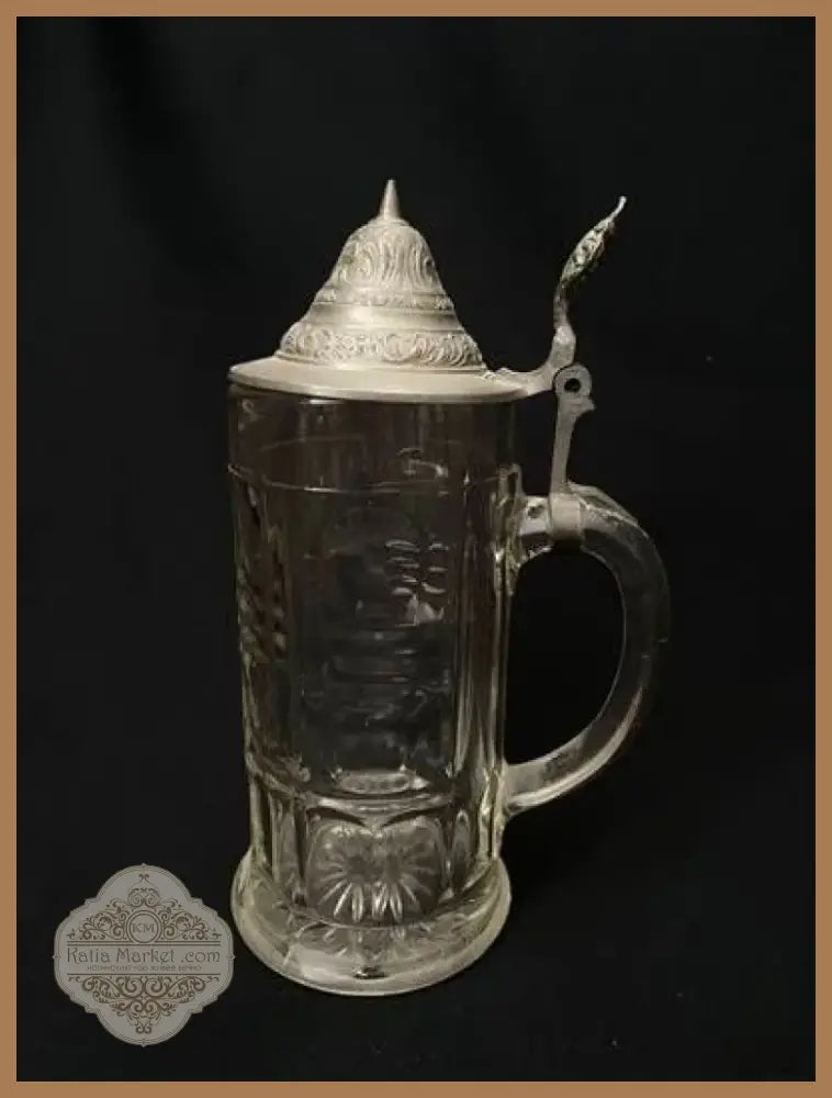 Стъклена халба с капак,вместимост 0,5L (512)