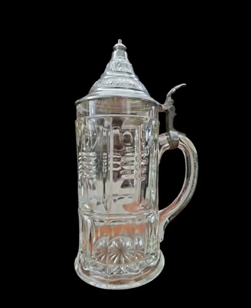 Стъклена халба с капак,вместимост 0,5L (484)