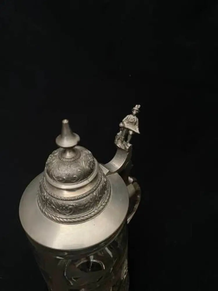 Стъклена халба с капак,вместимост 0,5L (510)