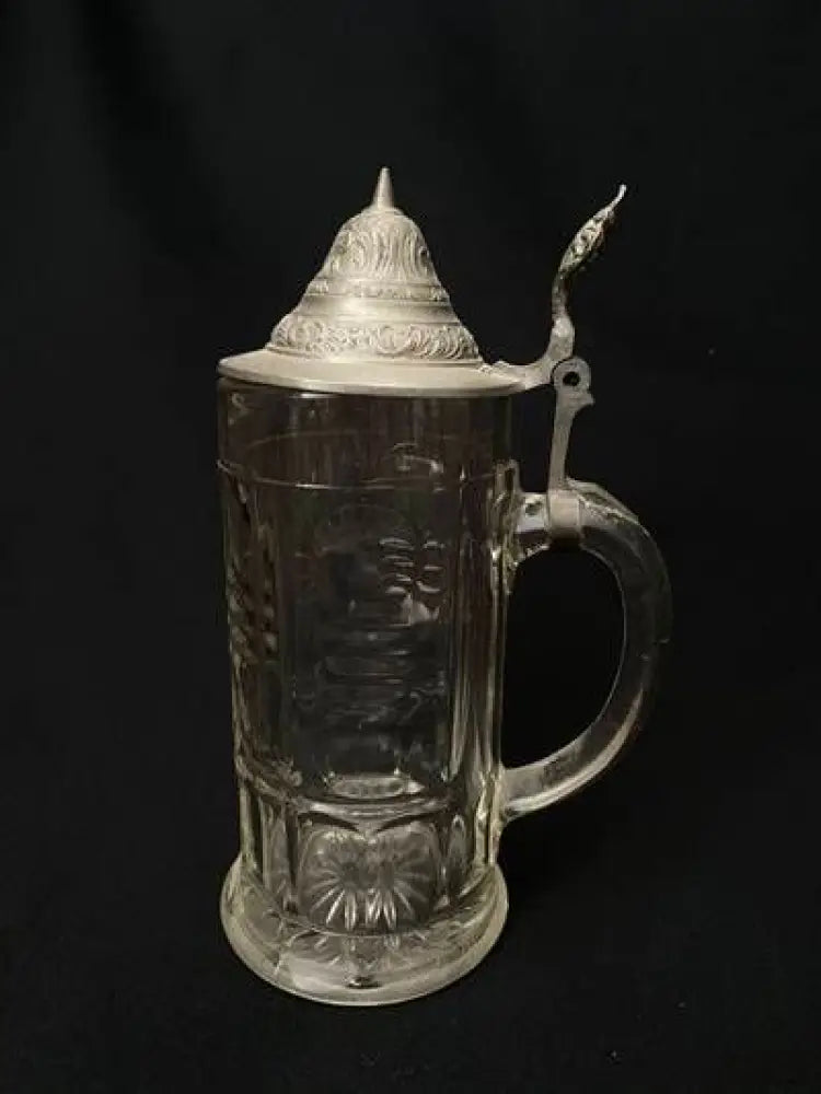 Стъклена халба с капак,вместимост 0,5L (510)